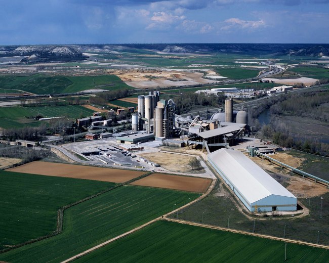 UGT FICA Palencia gana por mayoría absoluta las elecciones en Cementos Portland